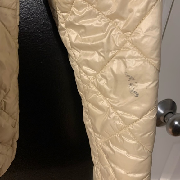DONATED: Abercrombie Lightweight Quilted Puffer Jacket, S - Picture 7 of 12